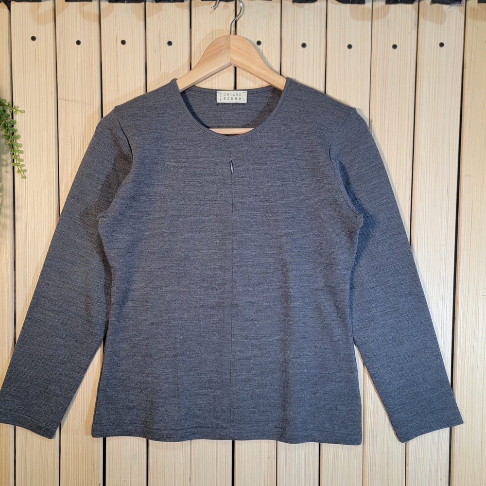Chiaro Scuro Silk And Wool Sweater, Made In Italy, Gray Crew Neck.